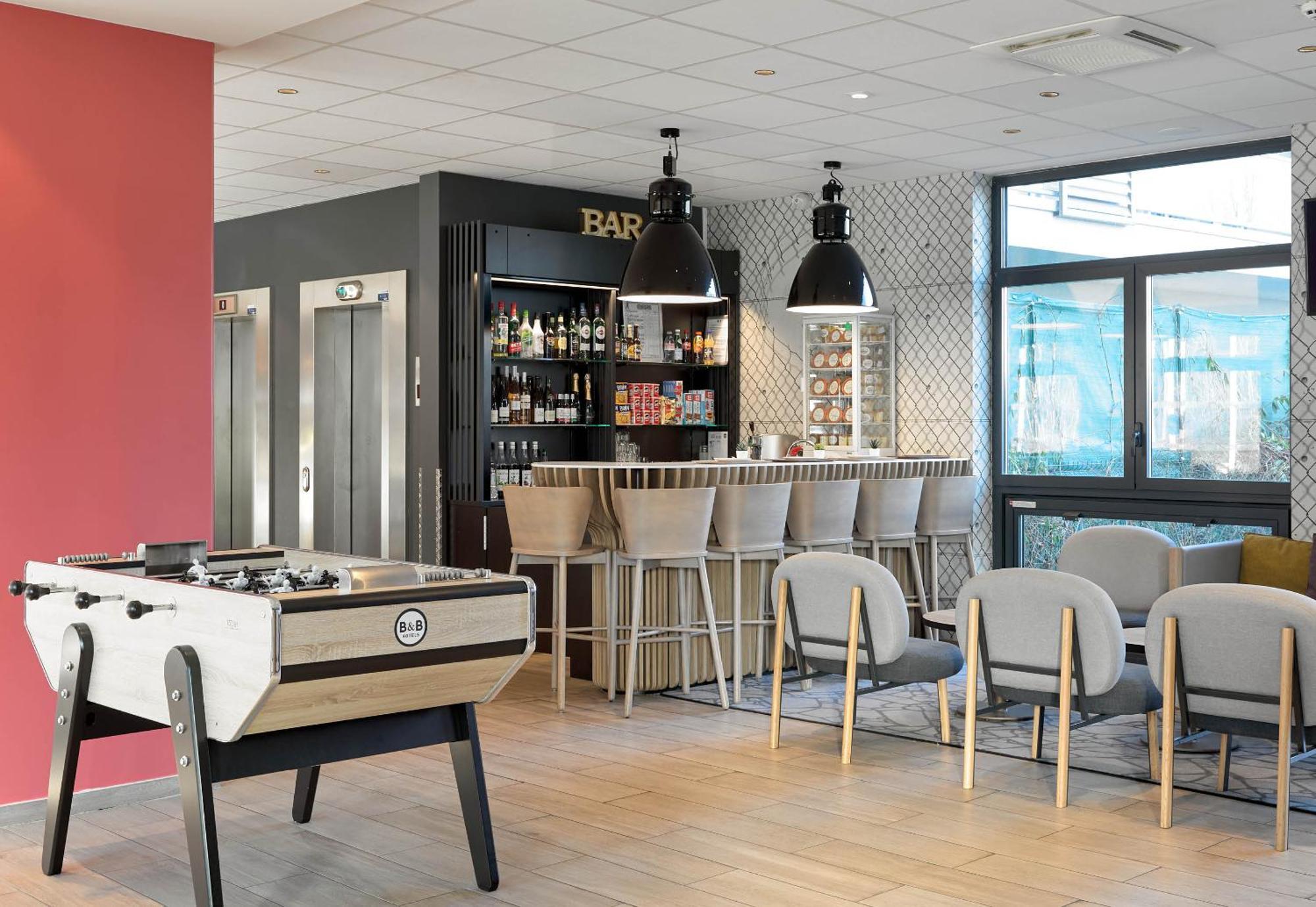 B&B Hotel Paris Meudon Velizy 외부 사진