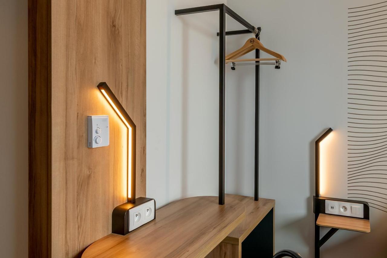 B&B Hotel Paris Meudon Velizy 외부 사진
